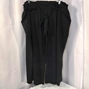 NWT The Flare Crop Pants, Sz 2x